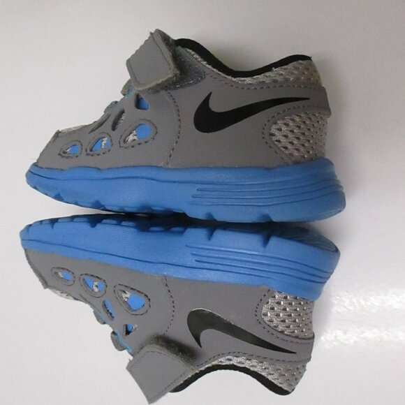 NIKE Fusion Run 2 Sneakers Baby Toddler Shoes Size 3C Grey Blue Velcro Closure - Picture 12 of 13
